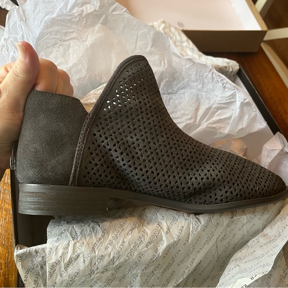 Kelsi Dagger Charcoal Gray Alley Suede Perforated Booties - Picture 7 of 10